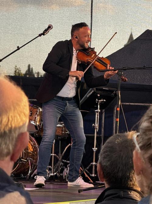 Lakšársky "megakoncert"